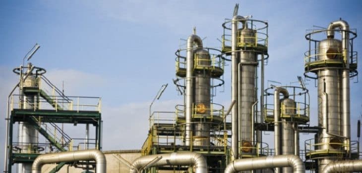 monitorizacion refineria petroleo, Control y monitorización de la secuencia de producción en una refinería